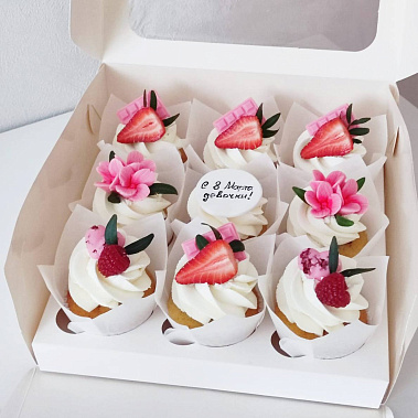 «Ягодный поцелуй» купить - тюмень.сладкоежкин.рф